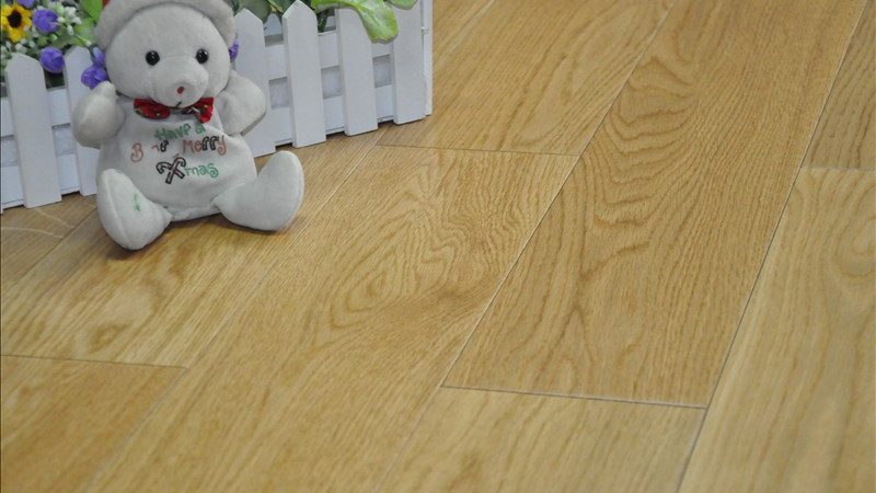 上海强化复合地板厚度规格揭秘：厚度背后的秘密